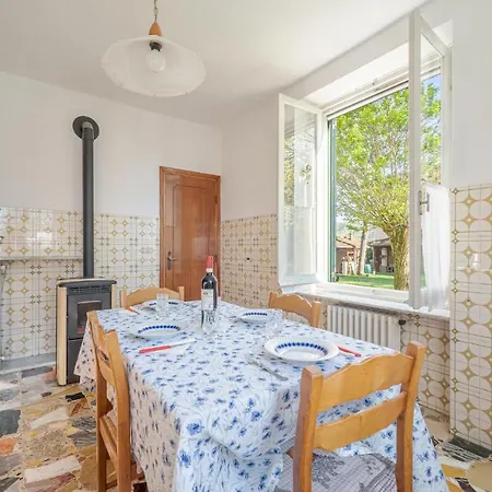 Apartment Lovely In - Borghetto Di Borbera