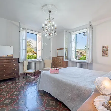 Apartman Lovely In - Borghetto Di Borbera